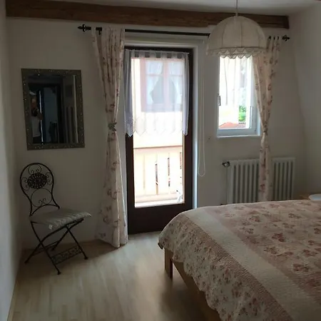 Am Markusturm Apartment *